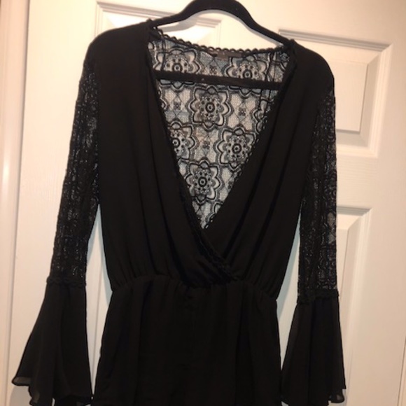 Romper - Picture 1 of 3